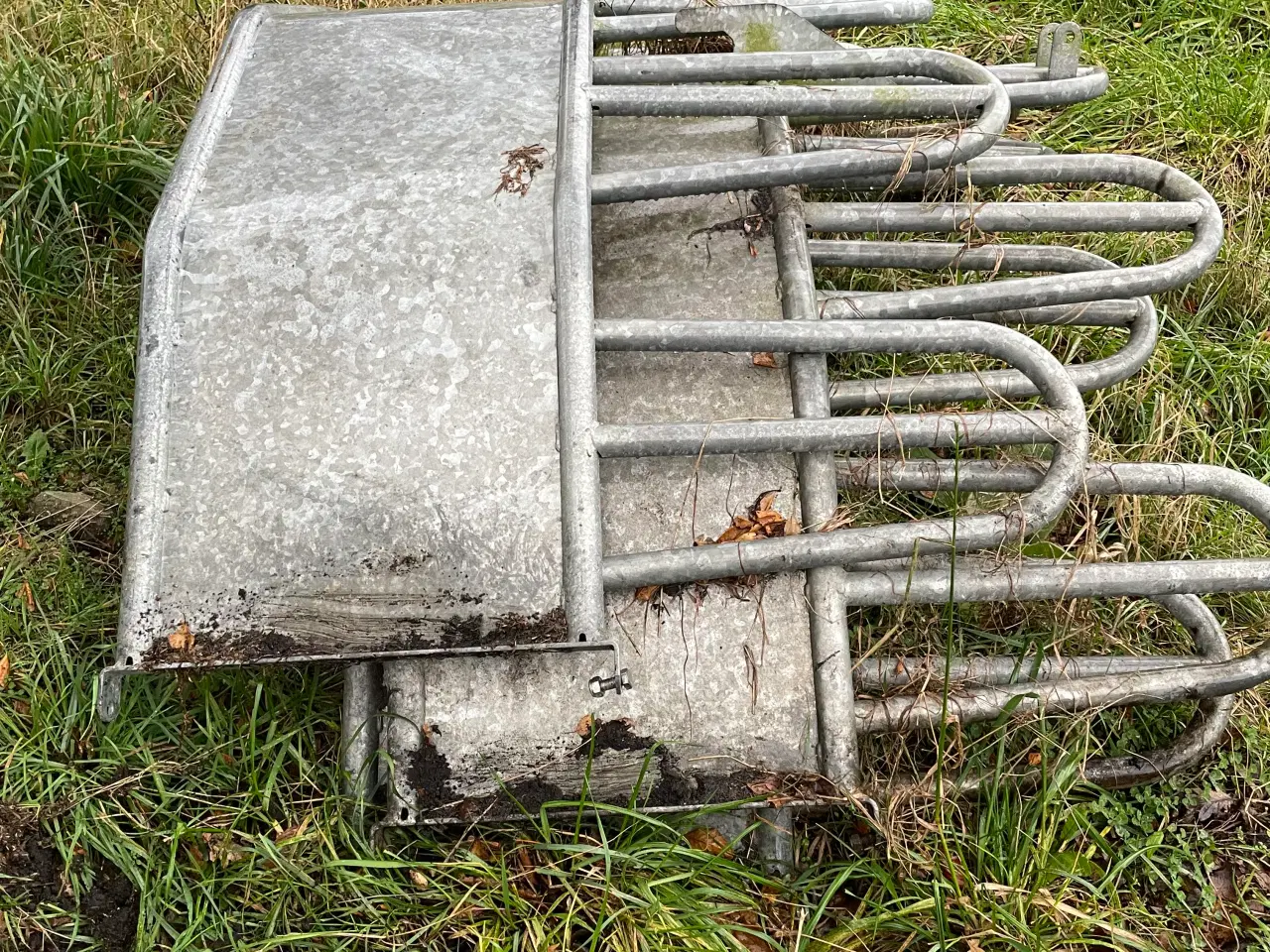 Billede 1 - 12 pladsers foderhæk