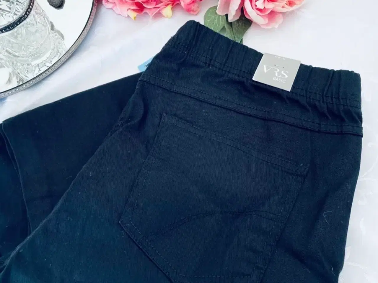 Billede 4 - Nye Bukser/ jeans sorte 
