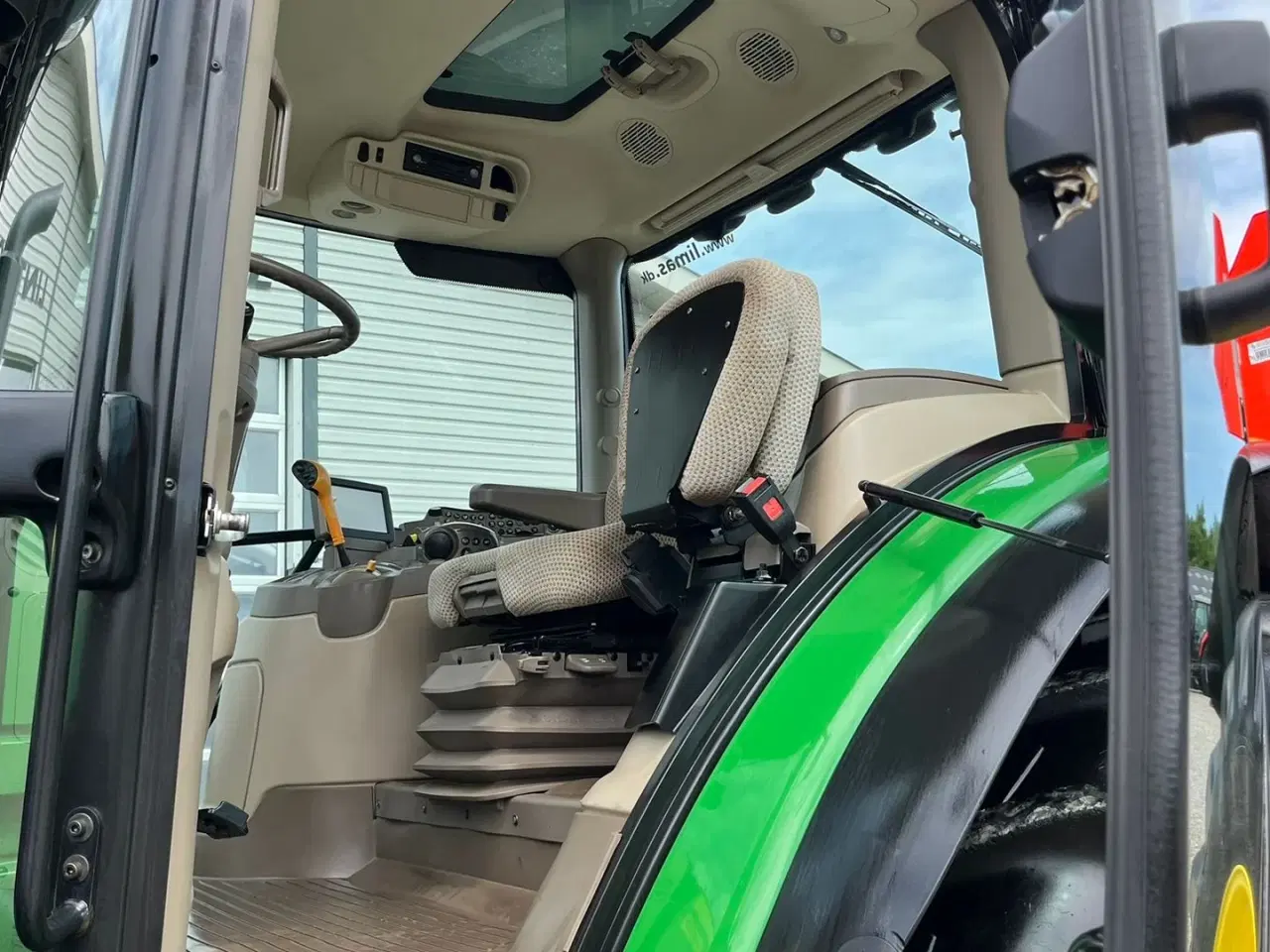 Billede 4 - John Deere 6135R Krybegear, frontlift, TLS Affjedret foraksel og affjedret kabine
