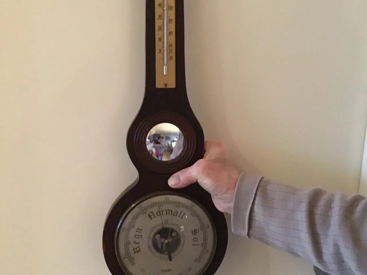 Billede 3 - Antikt termometer. Flot. Træ, maghoni? 