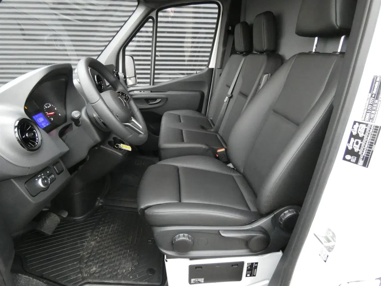 Billede 9 - Mercedes-Benz Sprinter 317 2,0 CDI A2 H2 RWD 9G-Tronic 170HK Van Aut.