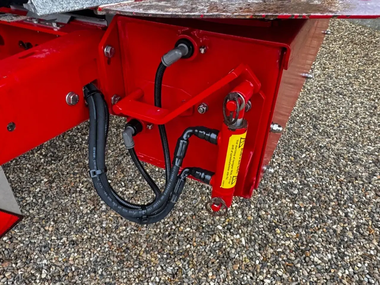 Billede 14 - Bredal K105 med hydraulisk tag