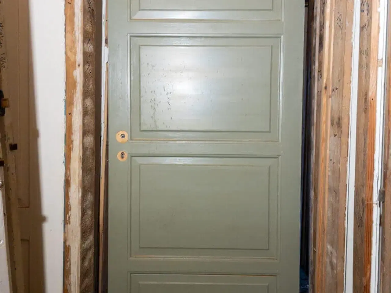 Billede 2 - Smalt dørblad m. fire fyldninger