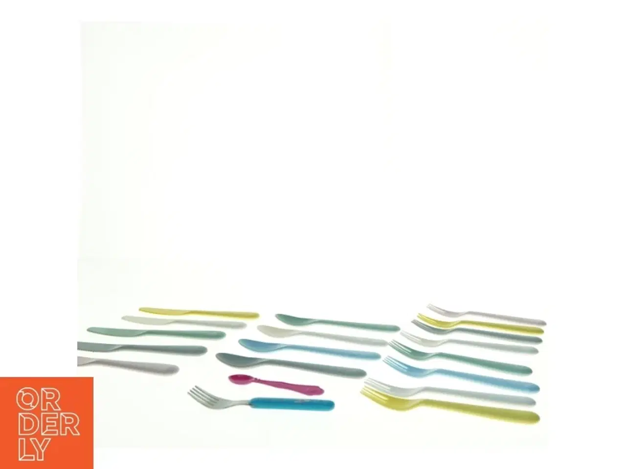 Billede 1 - Pastelfarvede plastbestik (str. 16 x 3 cm)