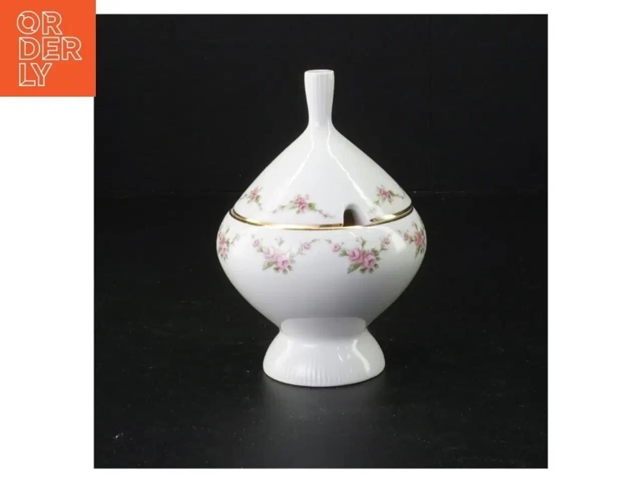 Billede 1 - Porcelænssukkerskål med blomstermønster fra Benedikte (str. 14 x 10 cm)