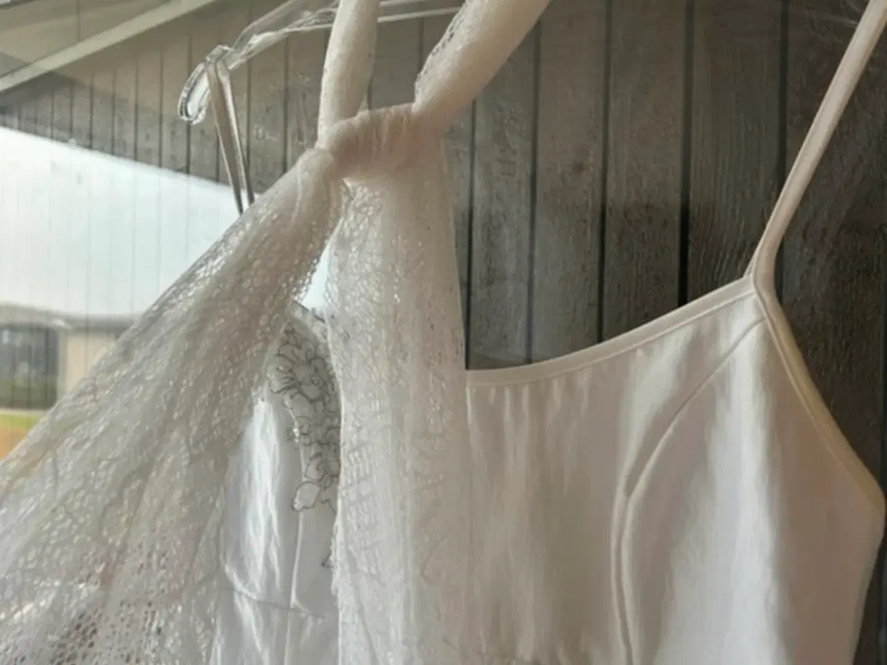 Billede 10 - Lilly konfirmationskjole 2005 Y2K