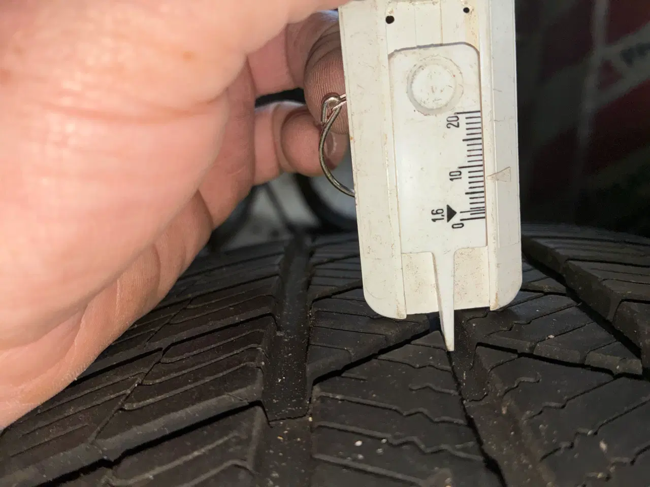 Billede 5 - Alufælge med vinterdæk