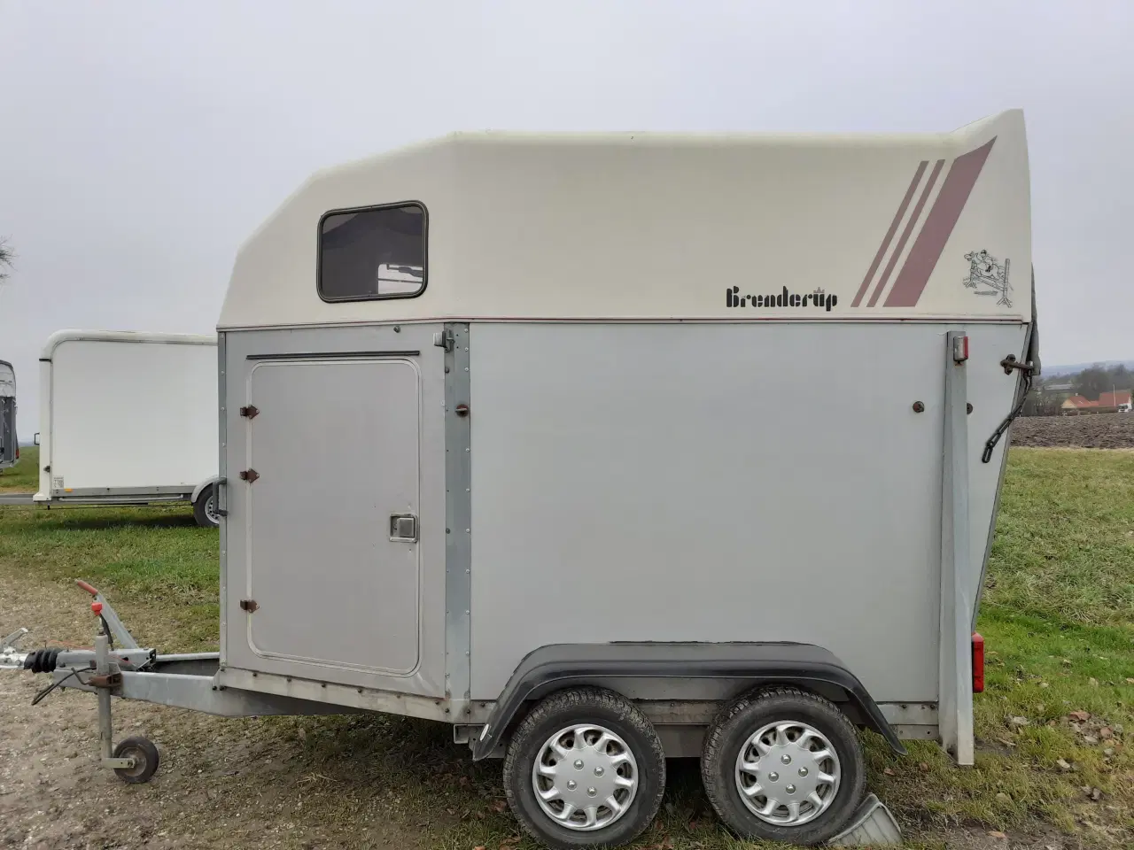 Billede 1 - Brenderup Hestetrailer 33 K Sølv år 1998