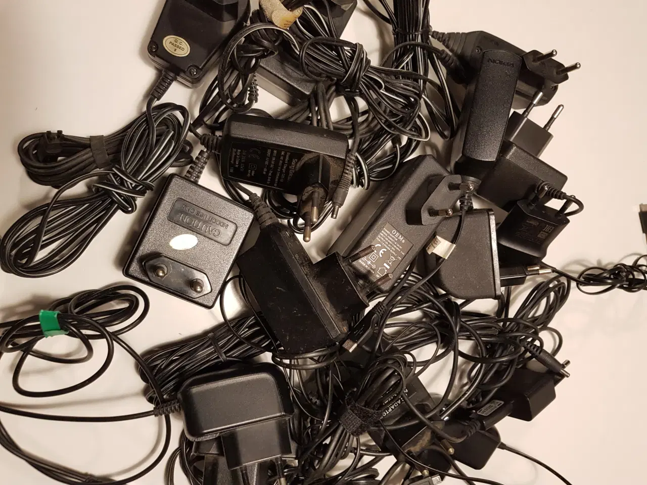 Billede 3 - Netdele 14stk & ledninger 16stk