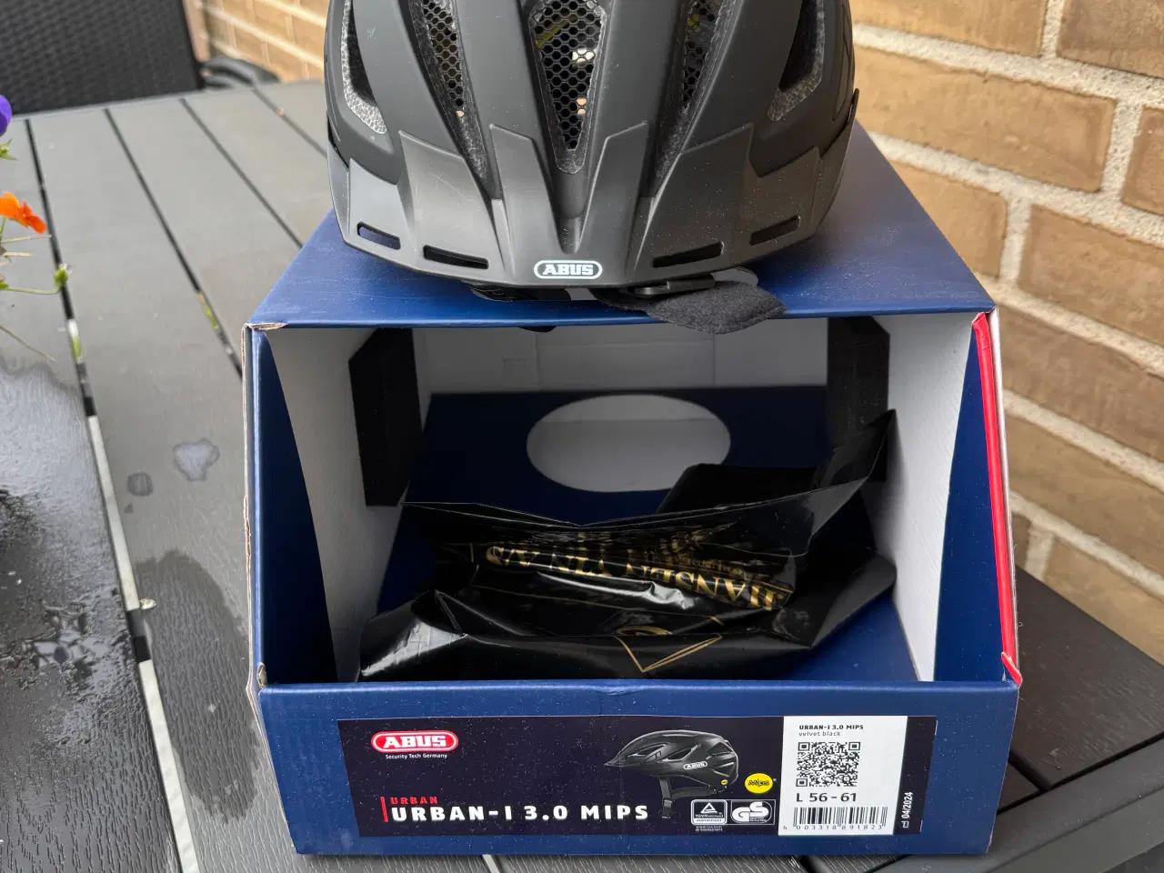 Billede 1 - Cykel hjelm /ABUS med Mips