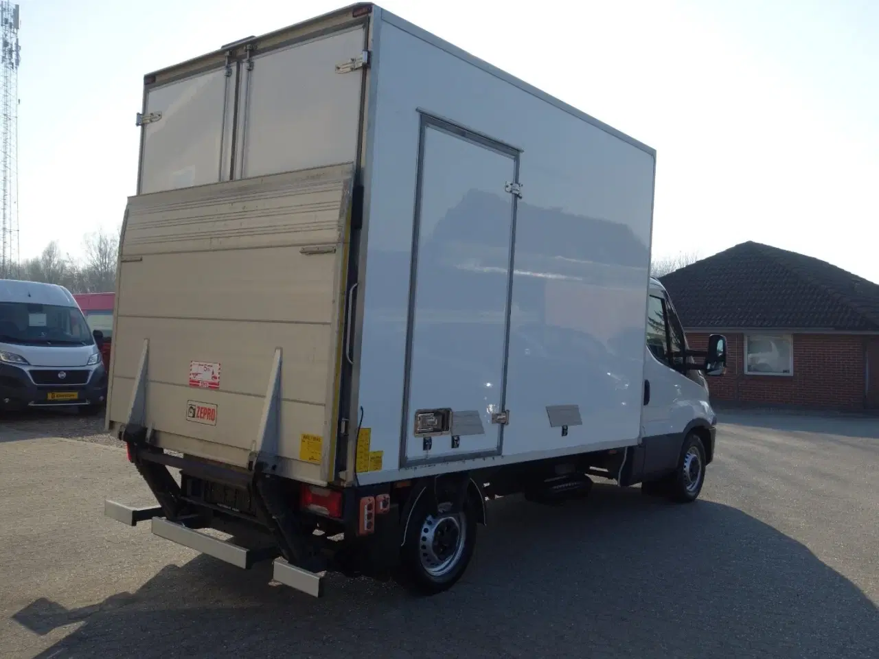 Billede 14 - Iveco Daily 3,0 35S18 Kølevogn m/lift