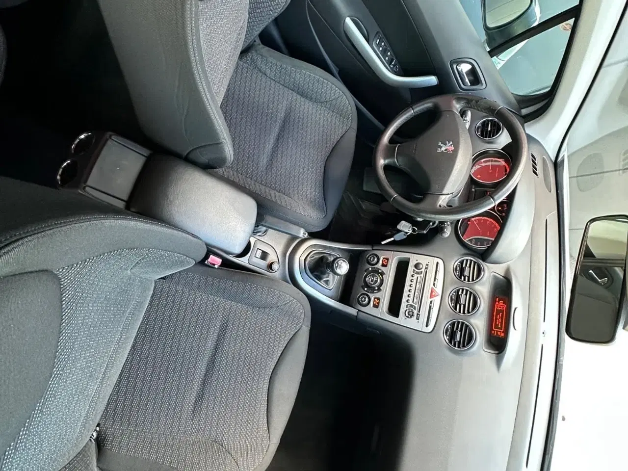Billede 12 - Peugeot 308 2,0 HDi 136 Premium SW 7prs