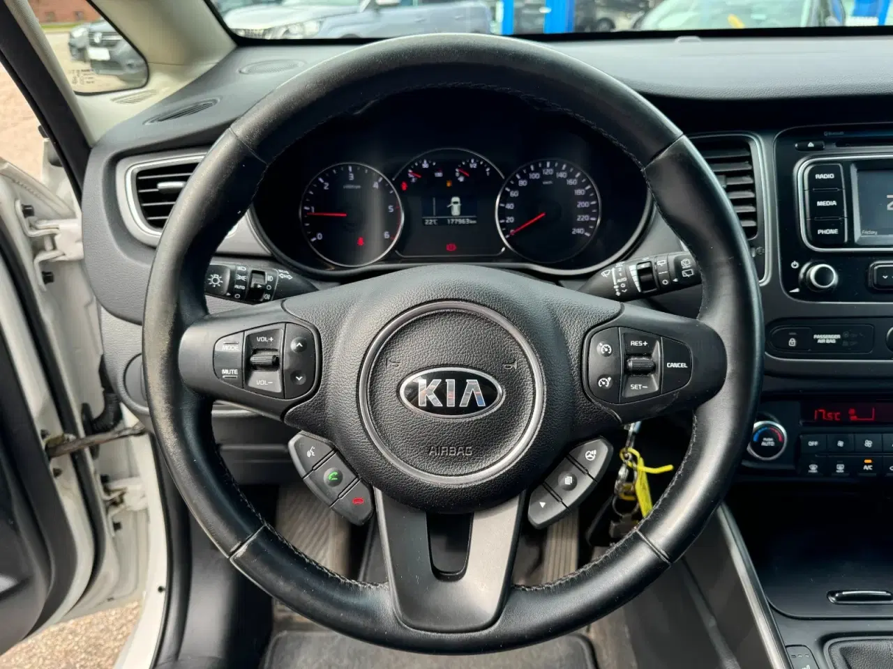 Billede 9 - Kia Carens 1,7 CRDi 115 Premium 7prs