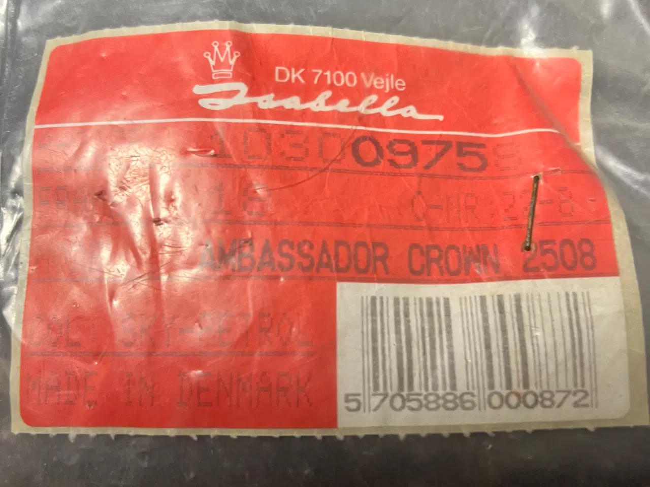 Billede 1 - Isabella Cravn med stålstænger 