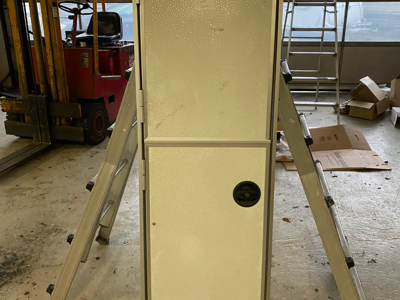 Billede 1 - Dør til Campingvogn NY (ukendt model) 