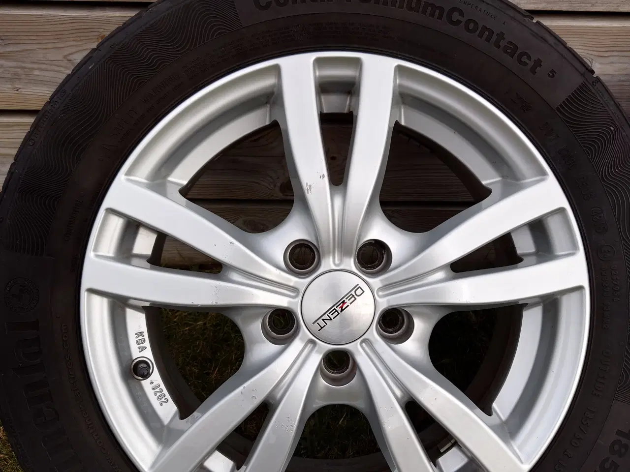 Billede 2 - Dezent TC Silver alufælge med Conti dæk
