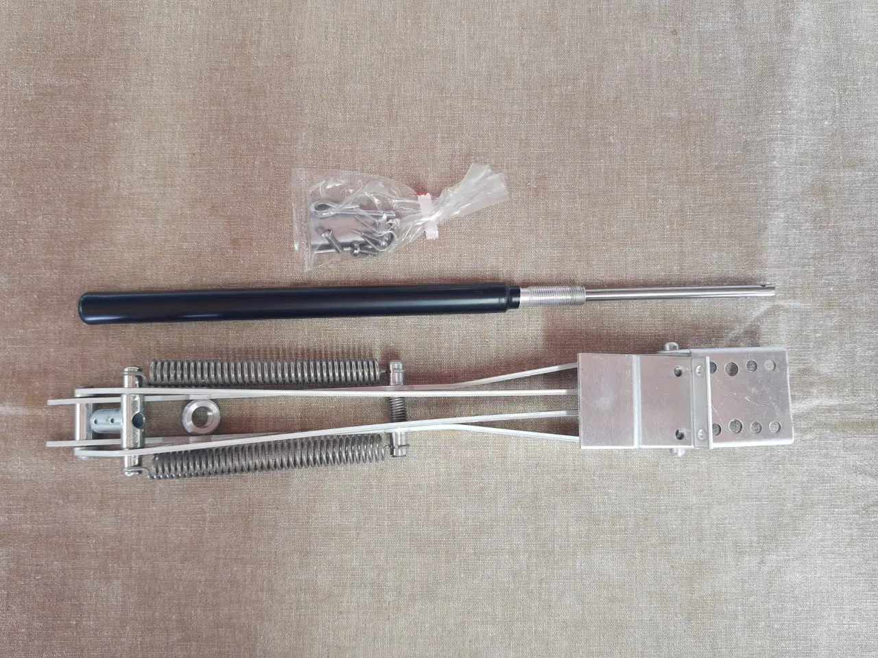 Billede 4 - Univent automatisk vinduesåbner til drivhuse.