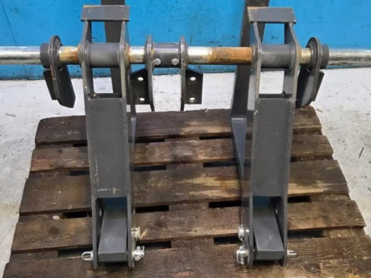 Billede 8 - New Holland B115C Pallegafler Kit 87310367