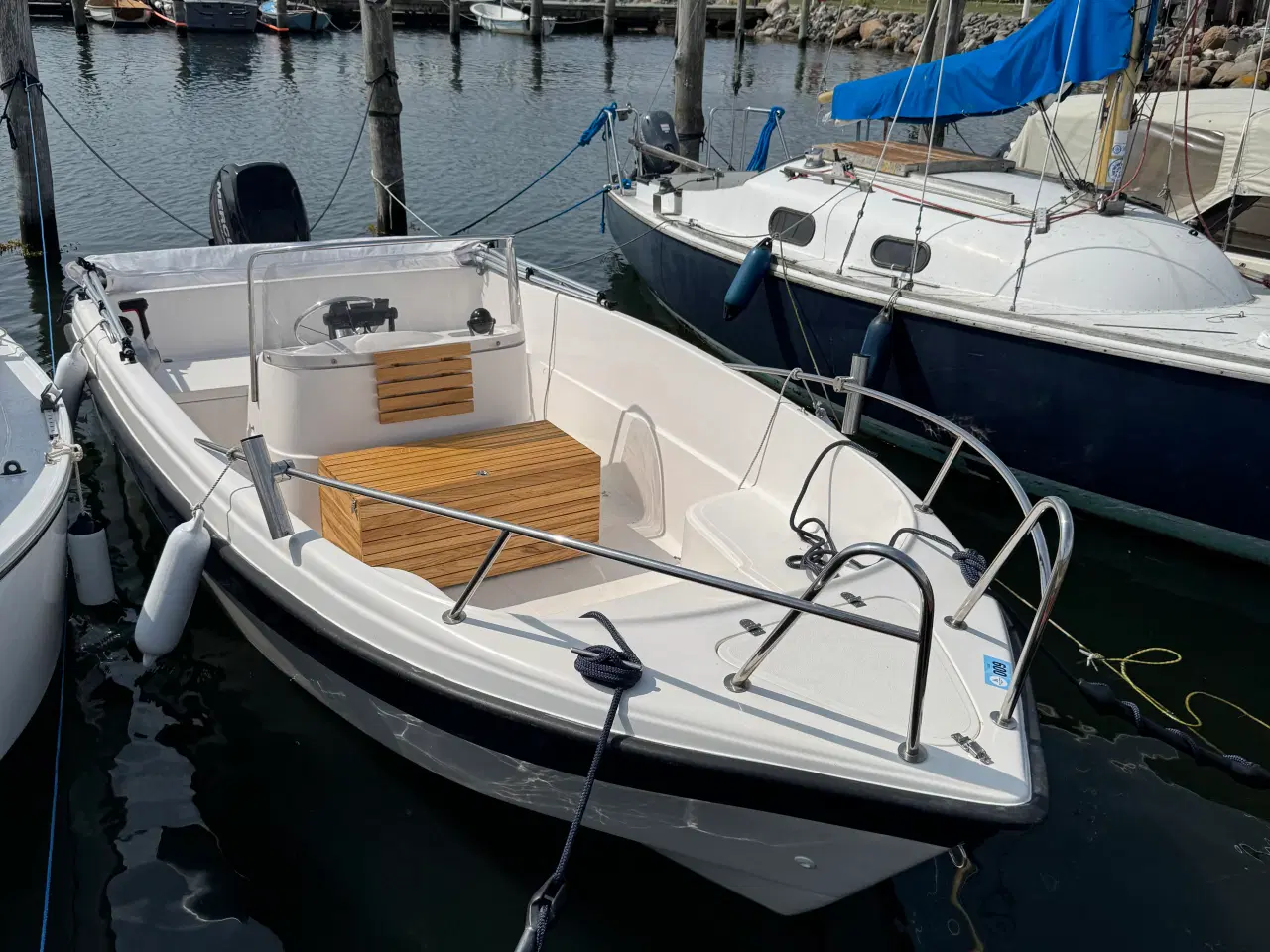 Billede 3 - Motorbåd Styrepult