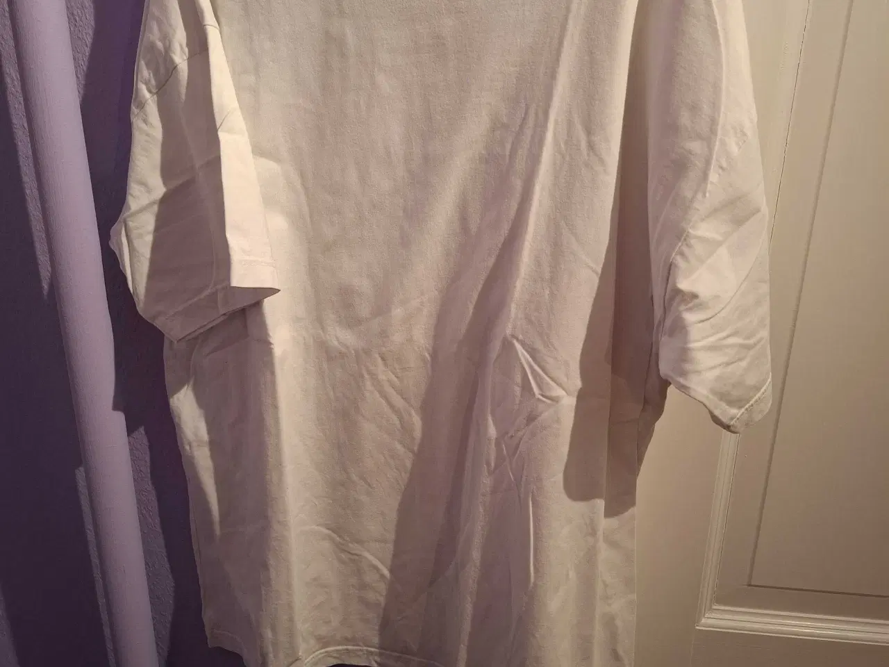 Billede 1 - Dejlig hvid t-shirt XXXL