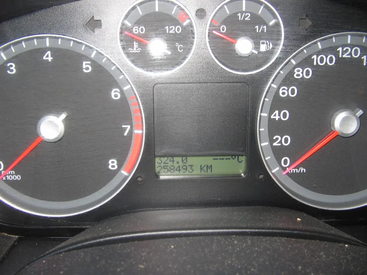 Billede 1 - Ford Focus 1,6 TI, stc. Ghia