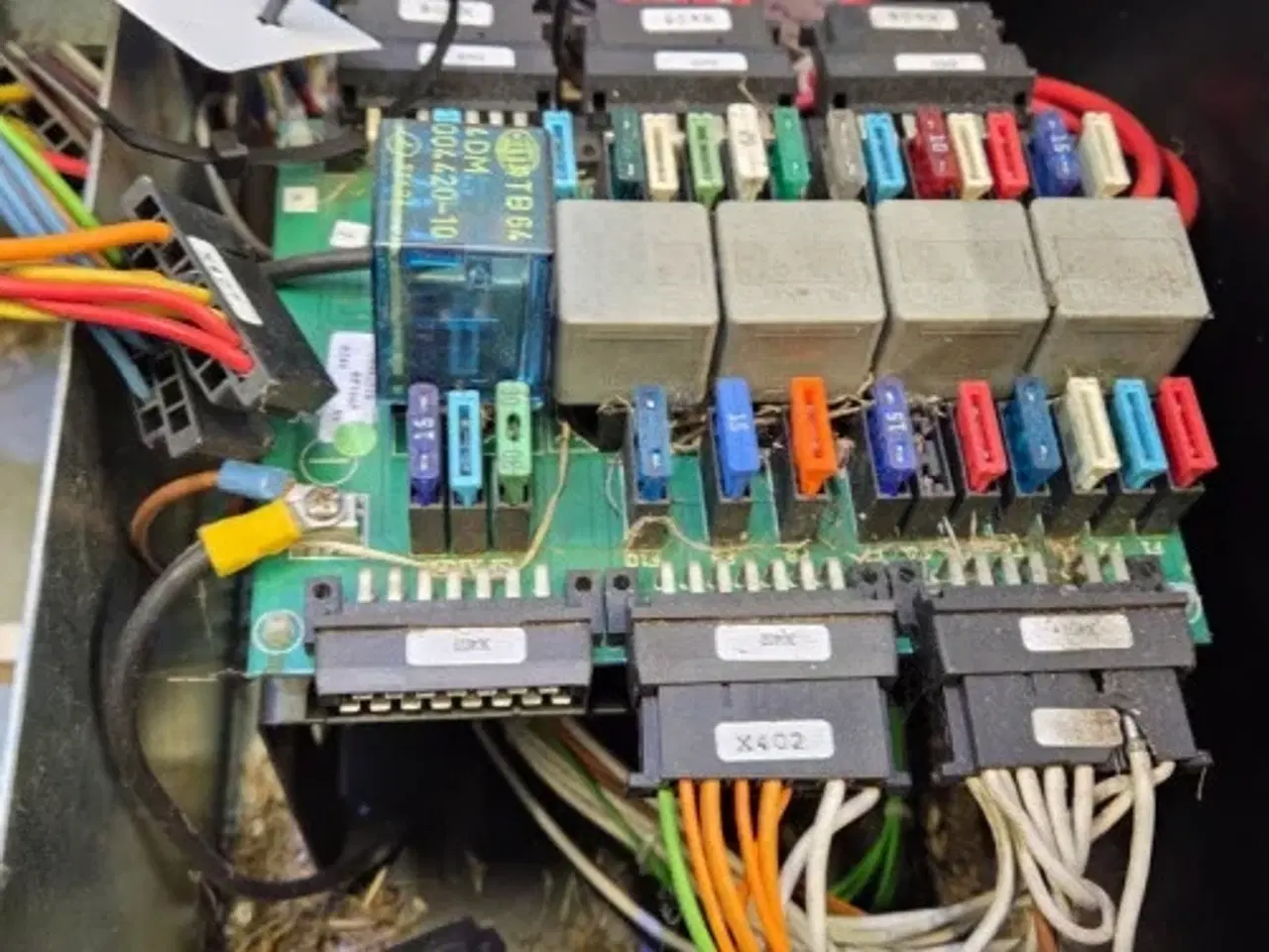 Billede 18 - New Holland FX60 Ledningsnet 84441375