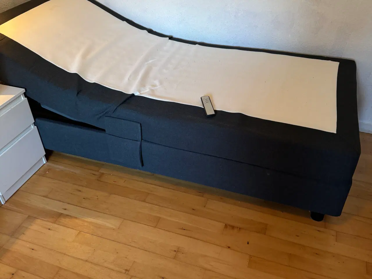 Billede 1 - Elevationsseng 90x200