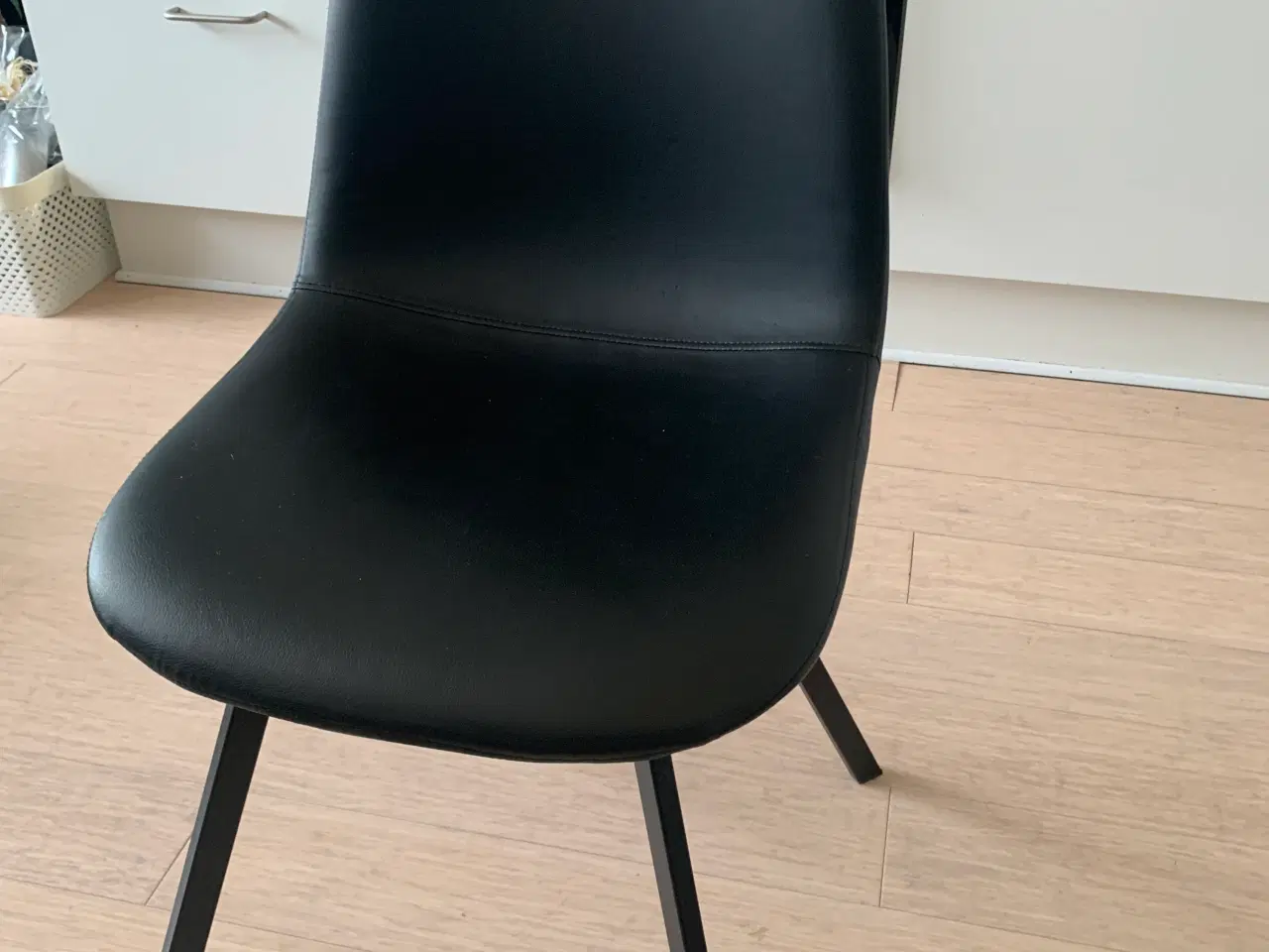 Billede 1 - Spisebordsstole i sort