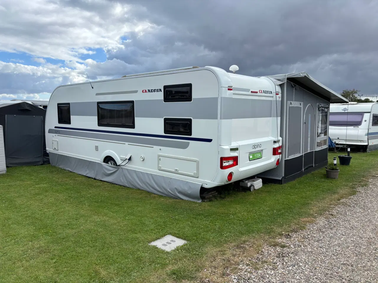 Billede 1 - Campingvogn + Standby telt 