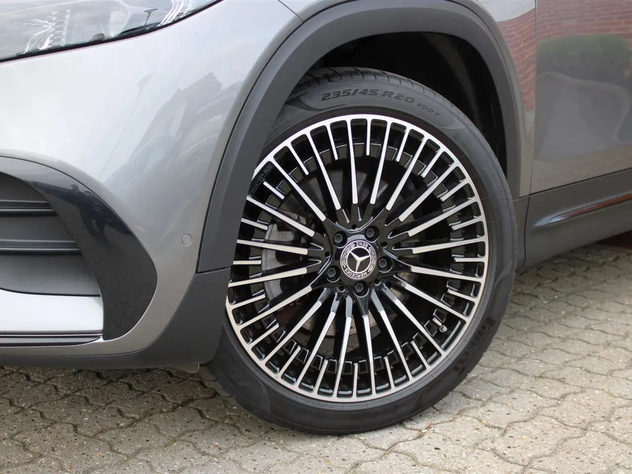 Billede 2 - Mercedes-Benz EQB 350 EL AMG Line 4Matic 292HK 5d Aut.