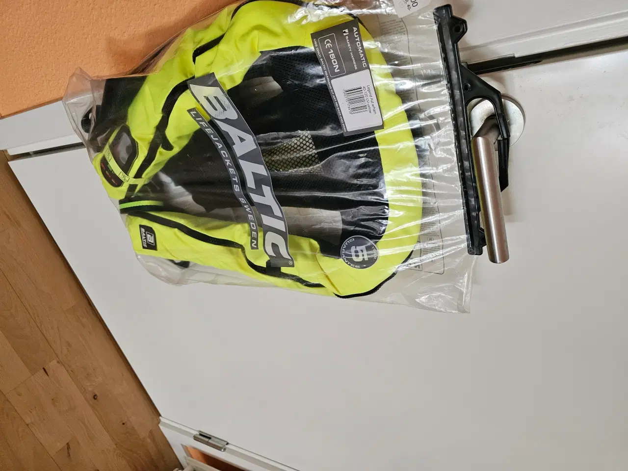 Billede 4 -  BALTIC REDNINGSVEST