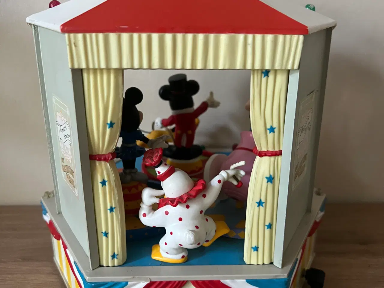 Billede 4 - Stor retro mekanisk Disney figur med musik og lys 