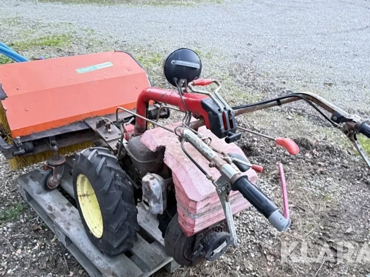 Billede 4 - kompakt redskabsbærer SM SM 1300 kombi Fejemaskine