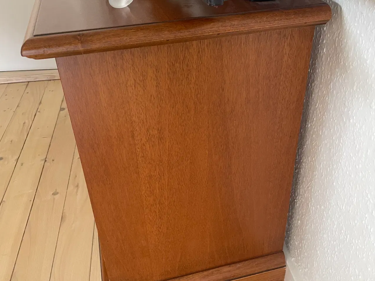 Billede 2 - TV bord 