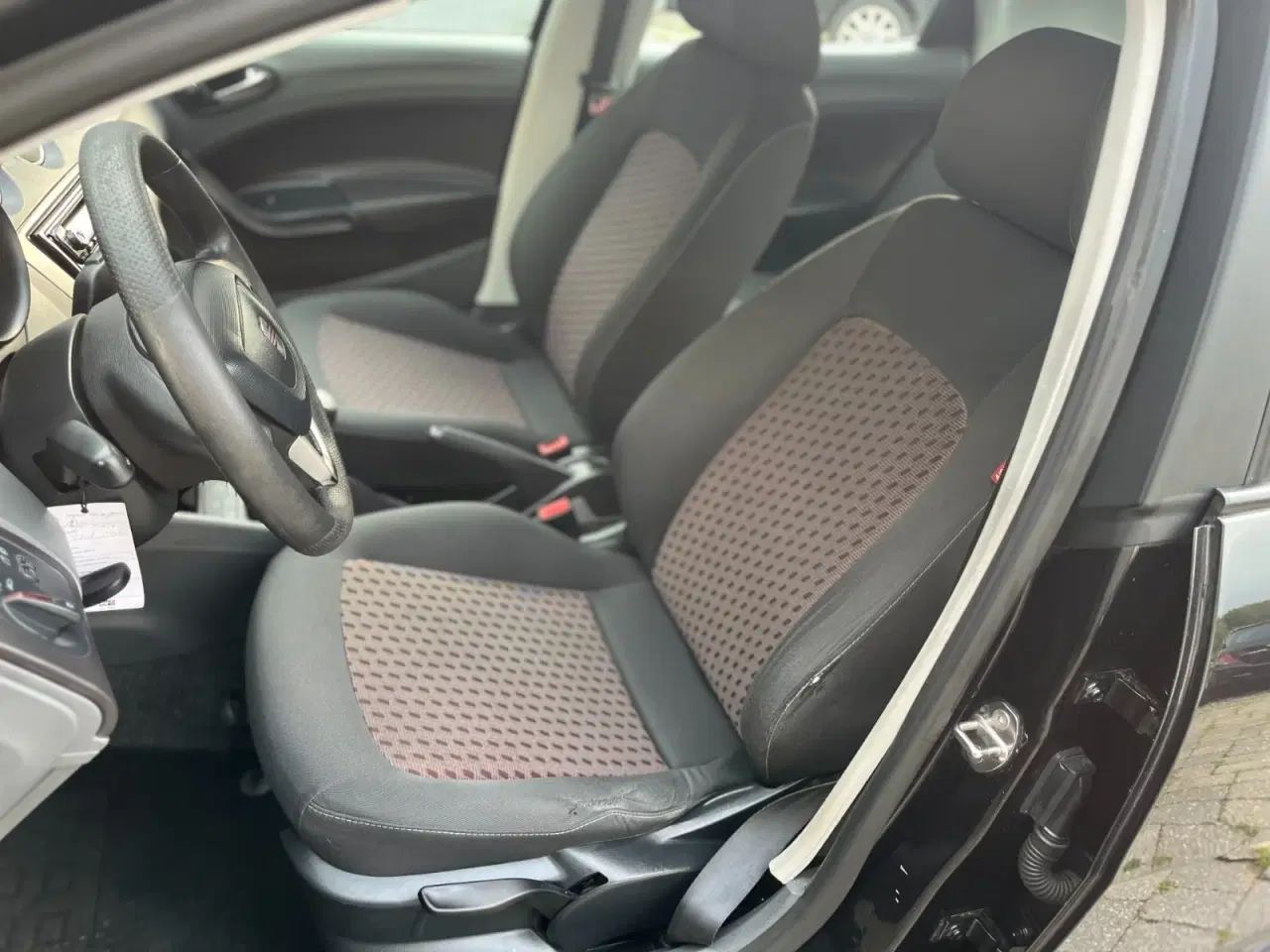 Billede 8 - Seat Ibiza 1,4 16V 85 Reference