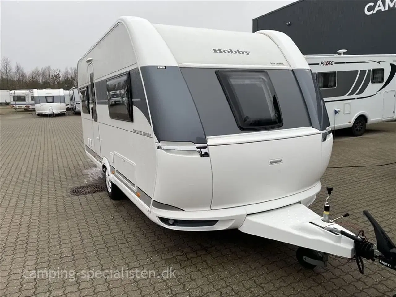 Billede 2 - 2023 - Hobby De Luxe 460 UFe Hobby De Luxe 460 UFe 2023 - Se den nu hos Camping-Specialisten.dk