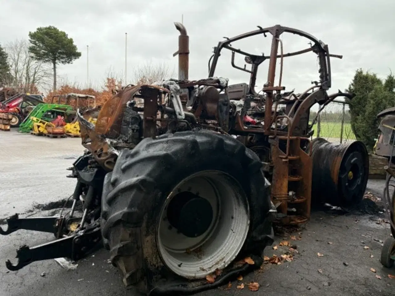 Billede 3 - New Holland T7.315 Sælges i dele/For parts