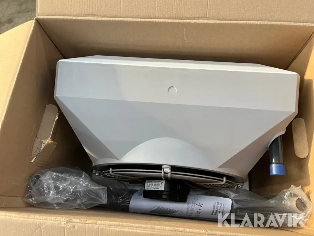 Billede 7 - Lot - varmepumpe indeenhed, trykekspansionsbeholder, varmeventilator og