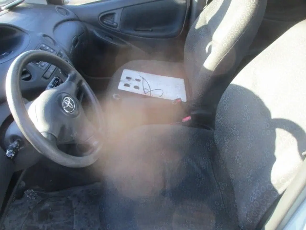 Billede 8 - Toyota Yaris 1,3 Luna