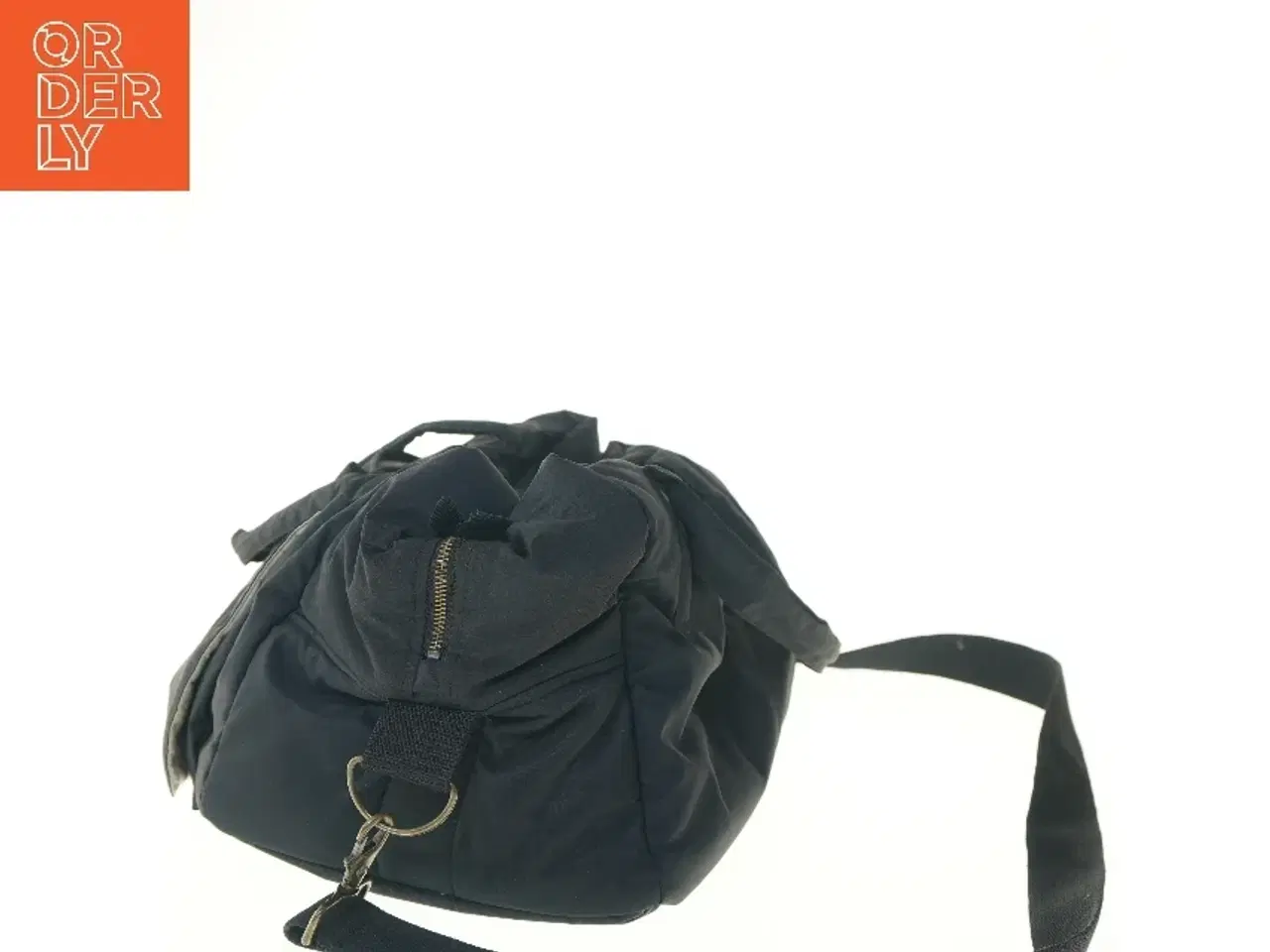 Billede 4 - Stor sort pusletaske fra Konges Sløjd (str. 45x28 cm)