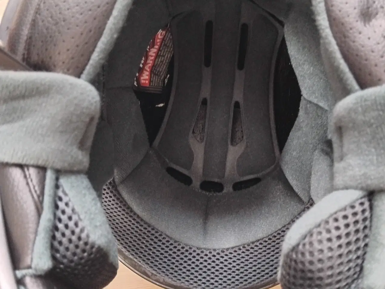 Billede 2 - Mc MT styrthjelm til børn