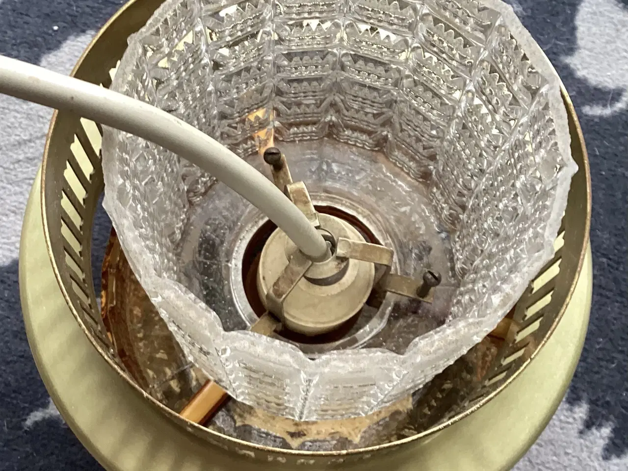 Billede 5 - Ældre “retro” loftslampe med vaffelglas 