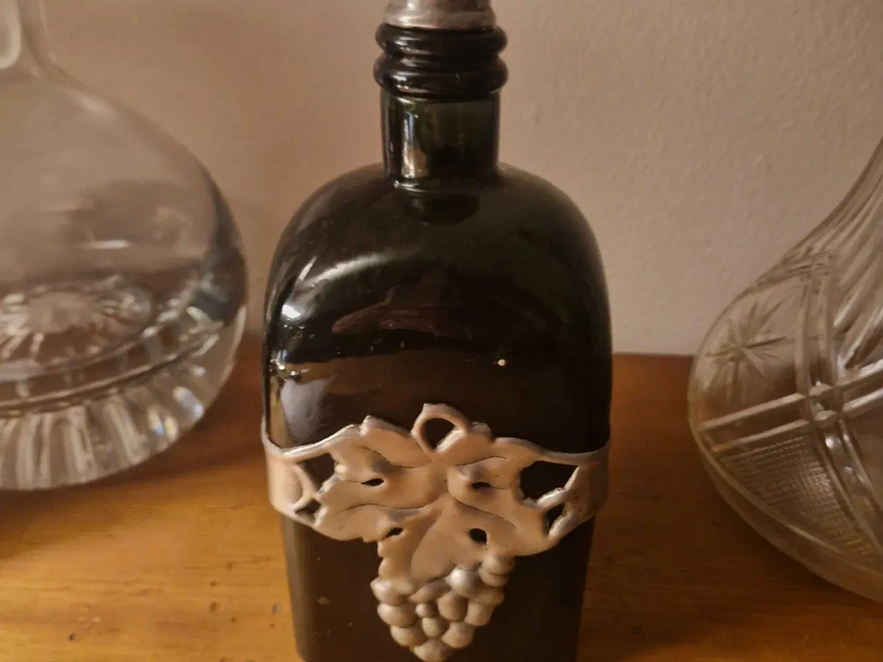 Billede 3 - Rigtig flotte og gamle karafler