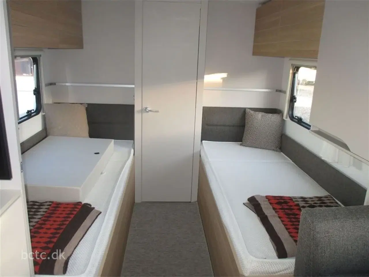 Billede 23 - 2022 - Adria Adora 613 HT Alde MASSER AF UDSTYR