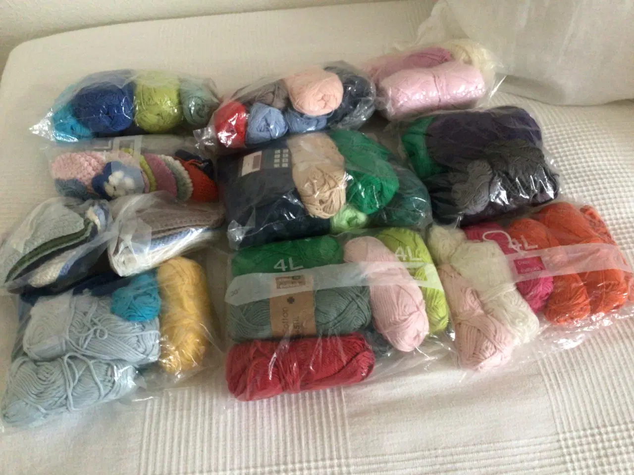 Billede 2 - Blandet fint garn bl.a. alpaca silk, alpaca, bomul