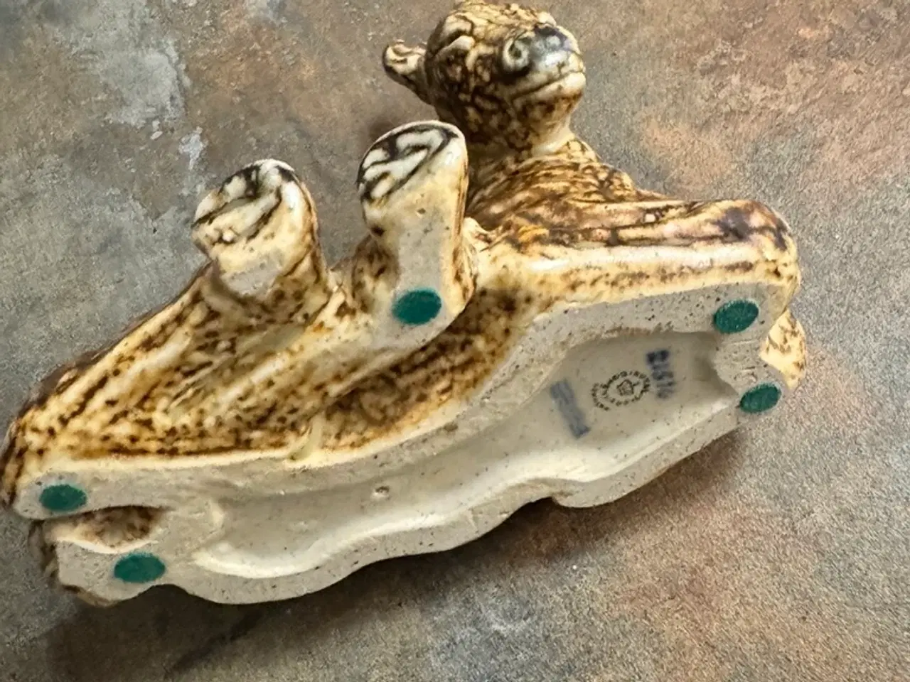 Billede 4 - Figur af Knud Kyhn "Liggende føl"