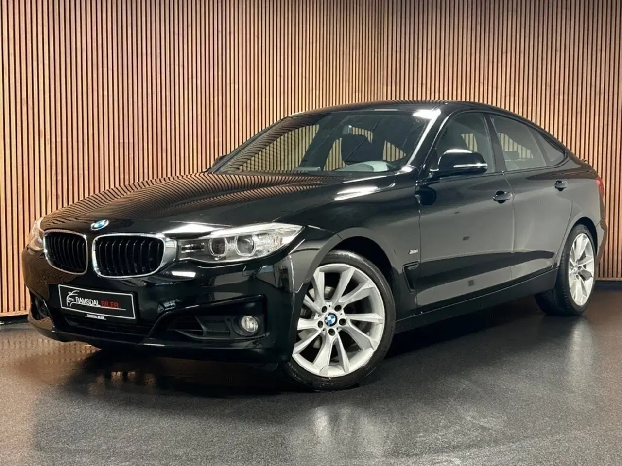 Billede 1 - BMW 320i 2,0 Gran Turismo Sport Line aut.