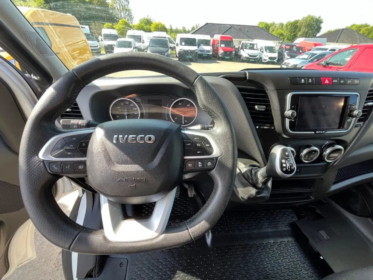 Billede 15 - Iveco Daily 3,0 35S18 16m³ Van AG8
