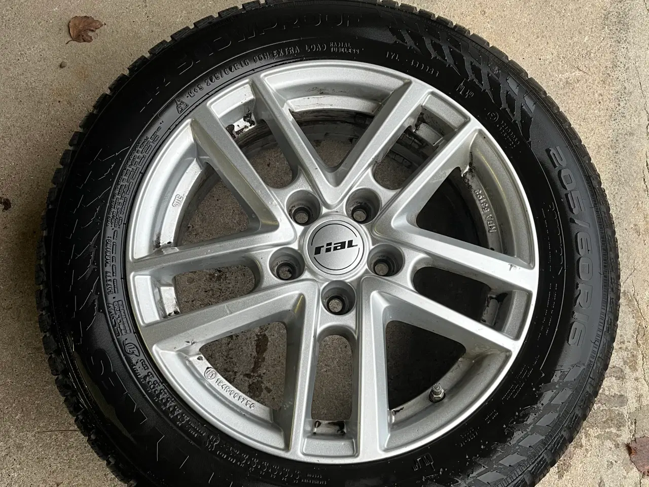 Billede 2 - Vinterdæk med masser af kilometer tilbage