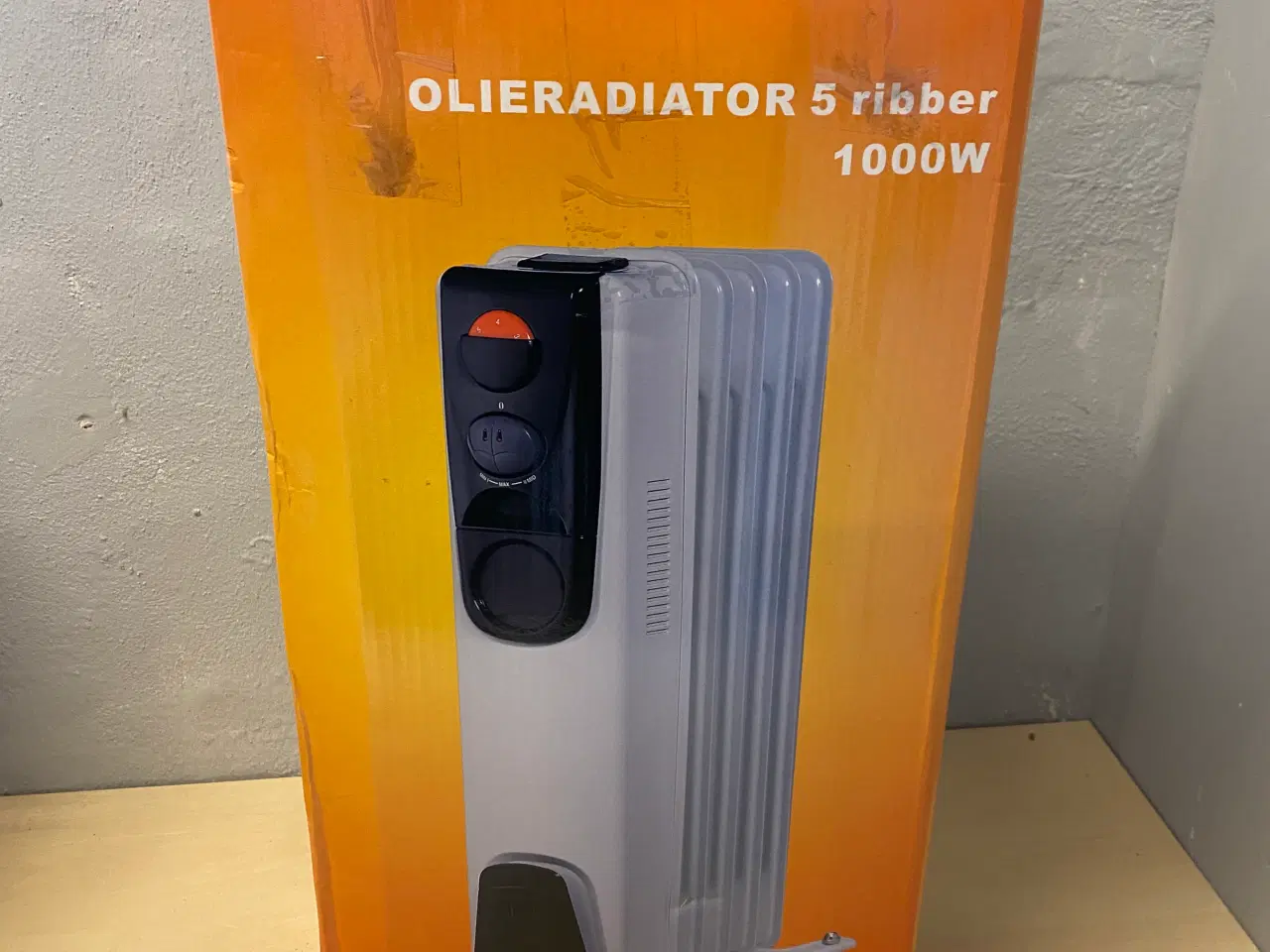 Billede 1 - Helt ny SeasonHeat olie radiator med 3 trin